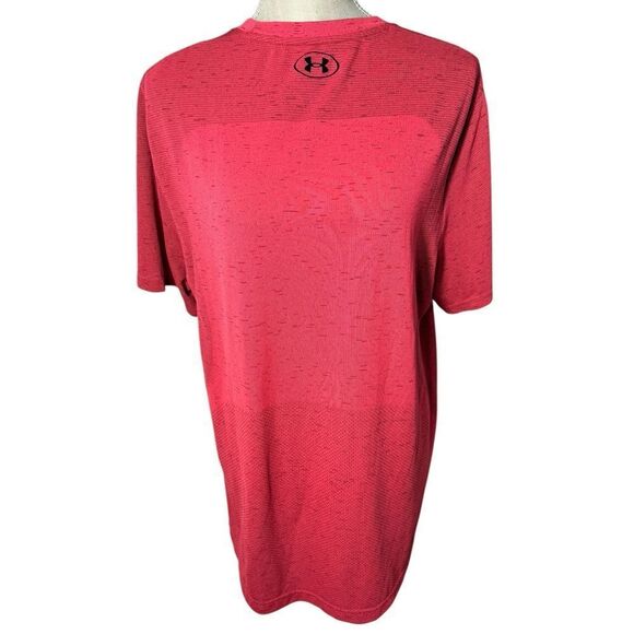 Under Armour Men’s Pink Seamless Fitted Breathable Short Sleeve Tee - Picture 5 of 8